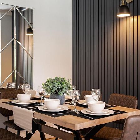 Large Luxury Solihull House - The Residence - Close To Nec - Sleeps 9 Ngoại thất bức ảnh